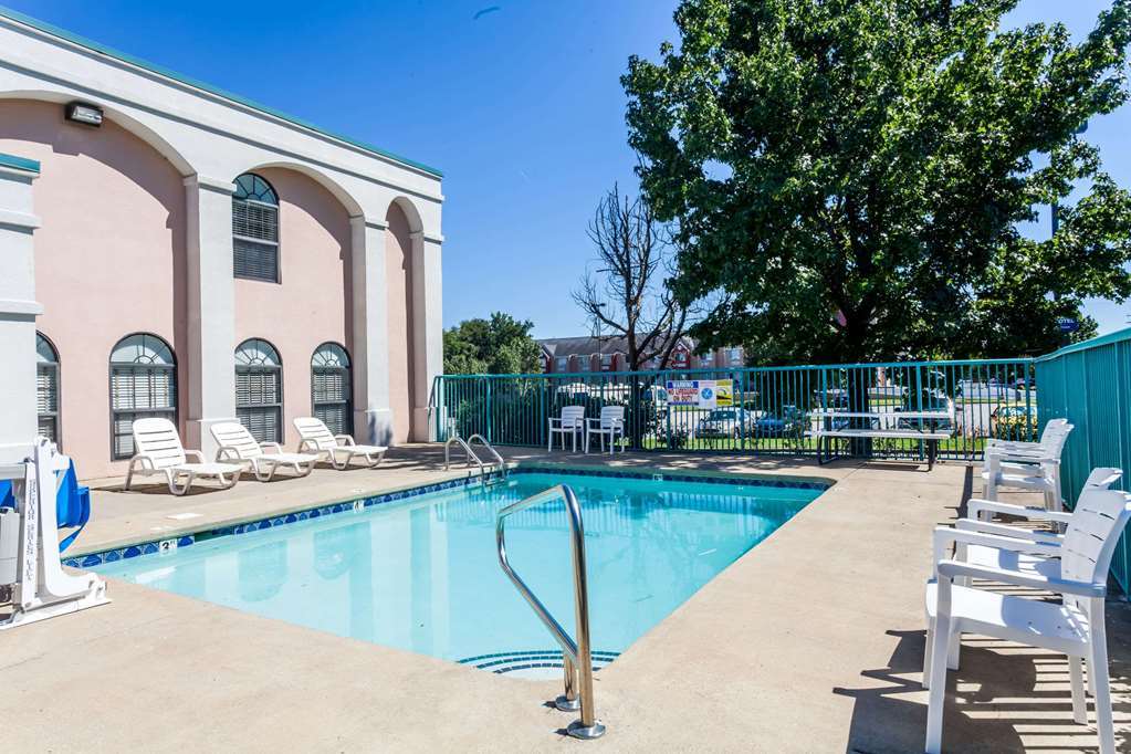 Super 8 By Wyndham Murfreesboro Facilities photo